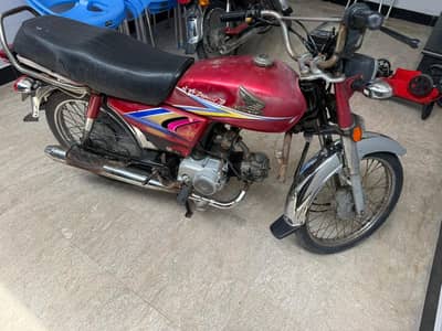 Honda CD70 8/10 condition