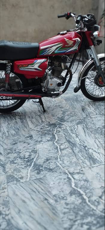 Honda CG 125 2023