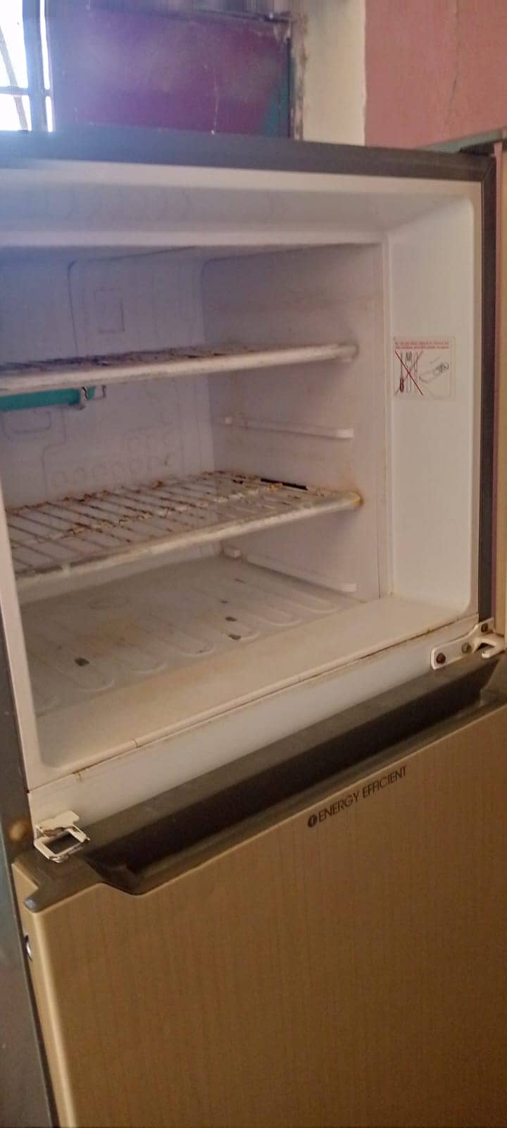 Orient fridge 4