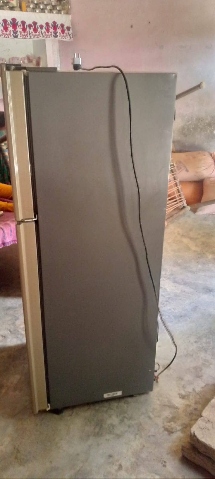 Orient fridge 10
