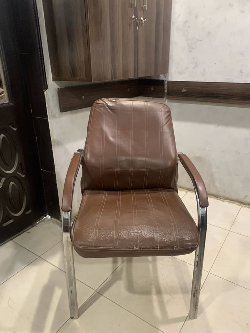 Chairs and sofas 6