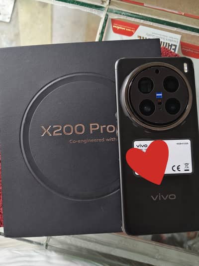 Vivo x200 Pro
