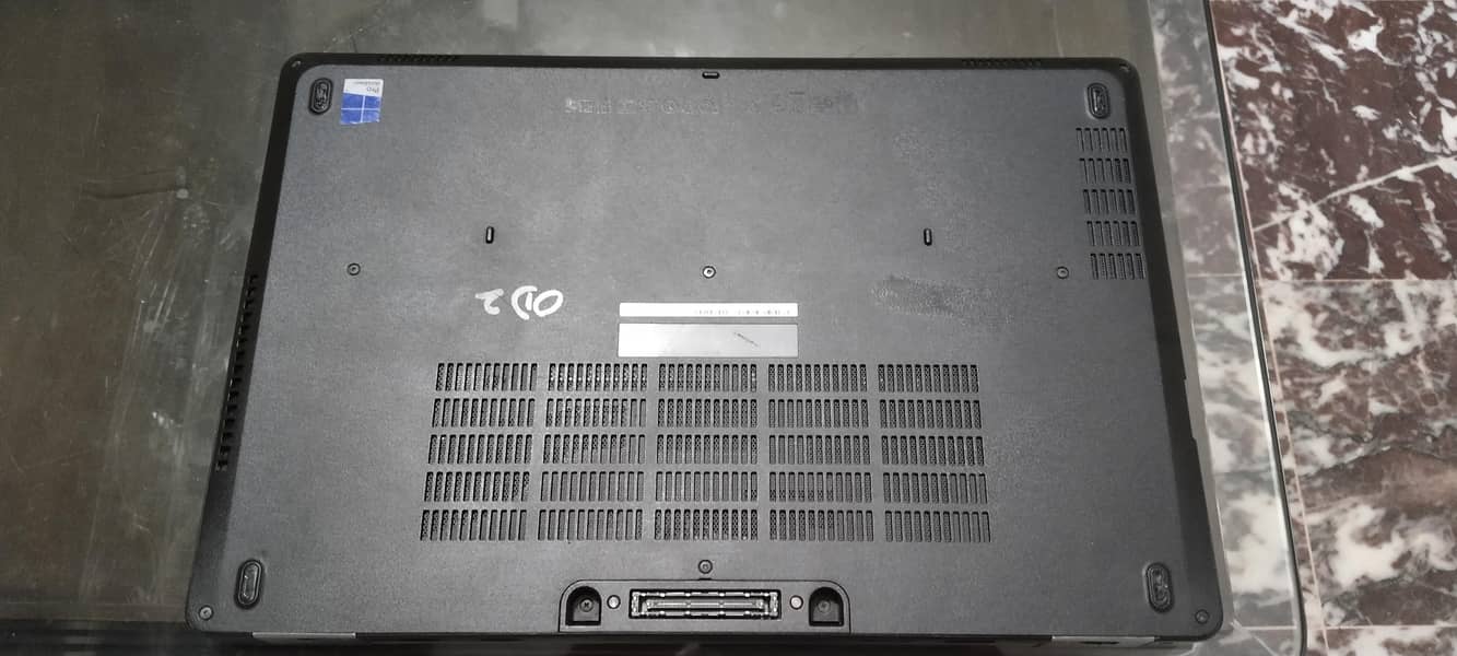 DEL E-5570 7
