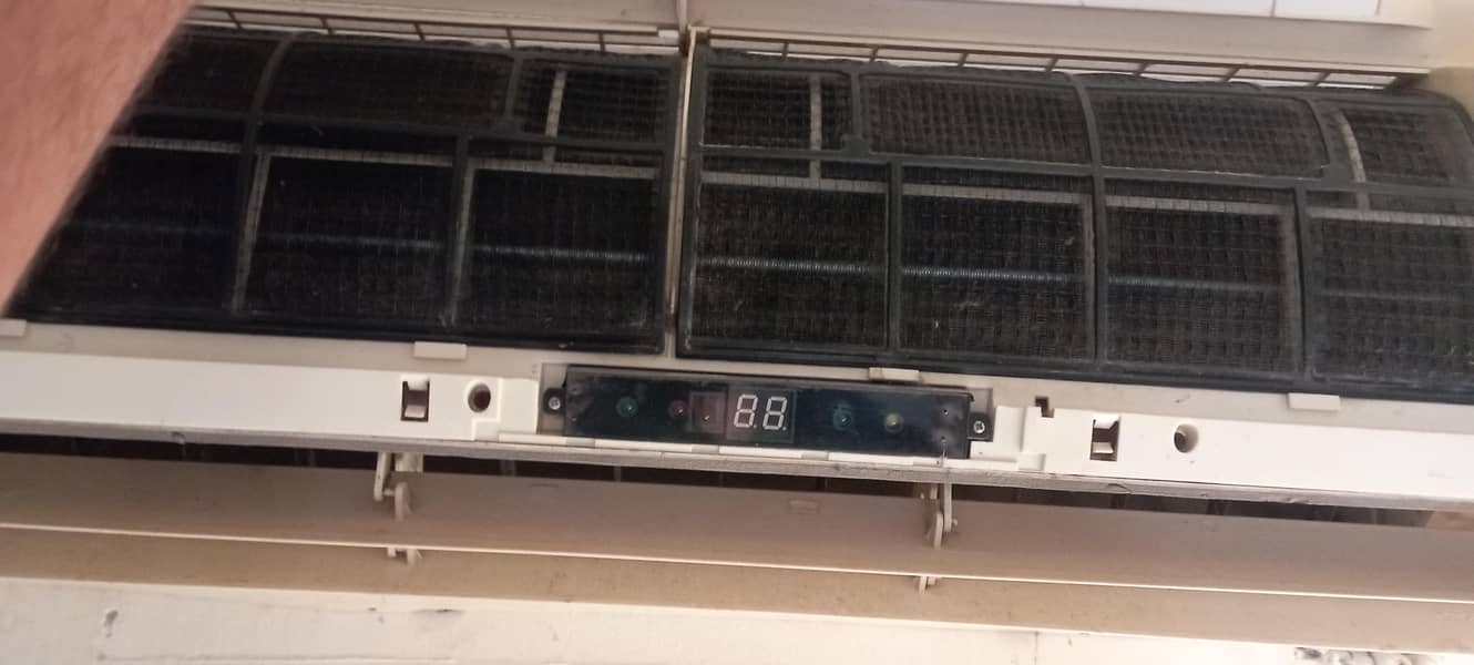 Pel split Ac 1.5 ton 3