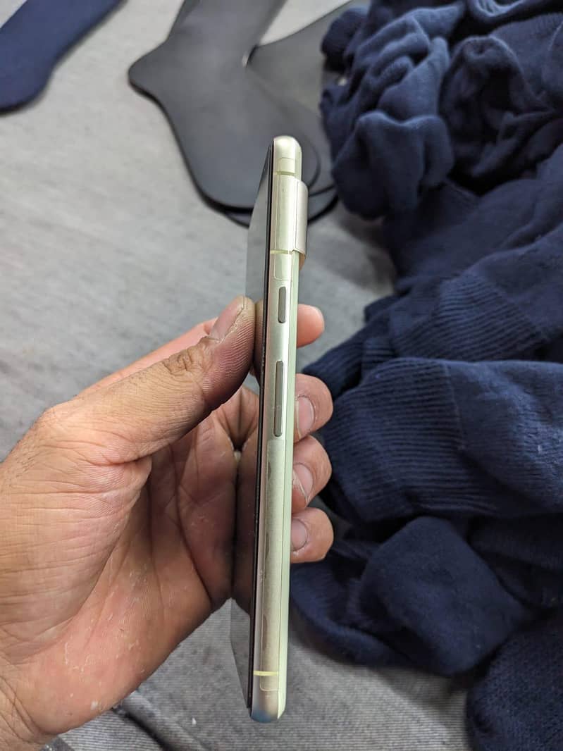 Google Pixel 7 3