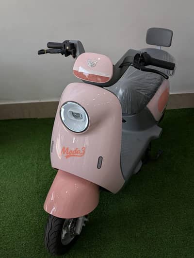 Luyuan Electric Scooter Moda 3