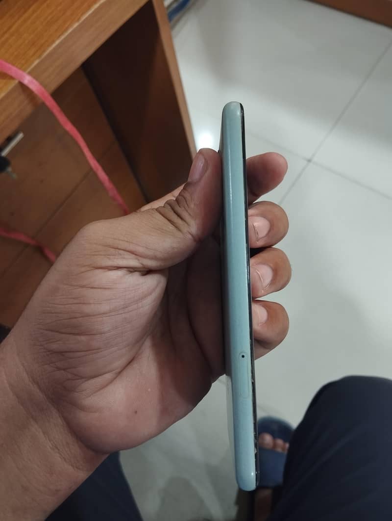 Google Pixel 5 4