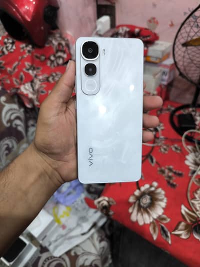 Vivo Y400 8+8/256 0308/49000/22