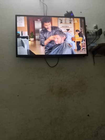 Haier 32 inch Led