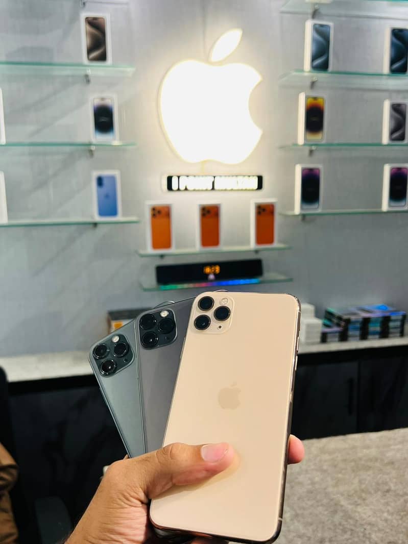 Apple iPhone 11 Pro Max 0