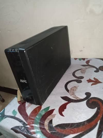 APC back-ups pro 1200