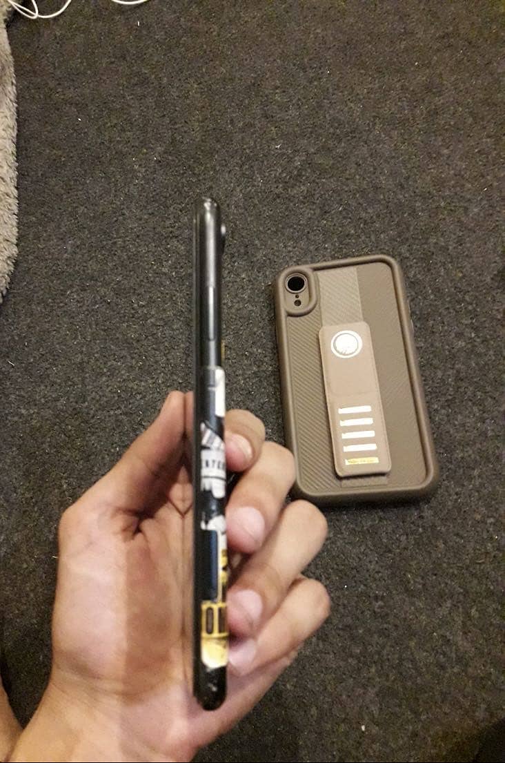 Apple iPhone XR 2