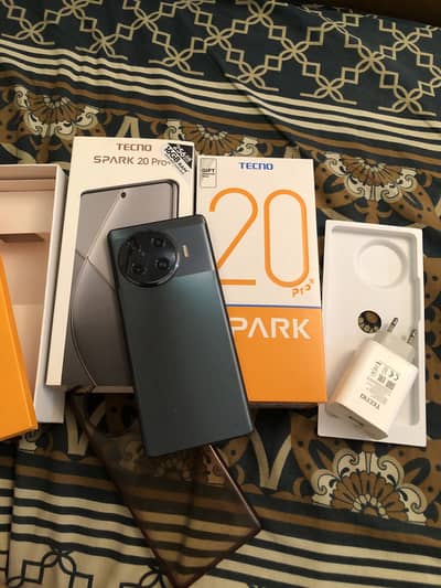 Tecno Spark 20 Pro Plus