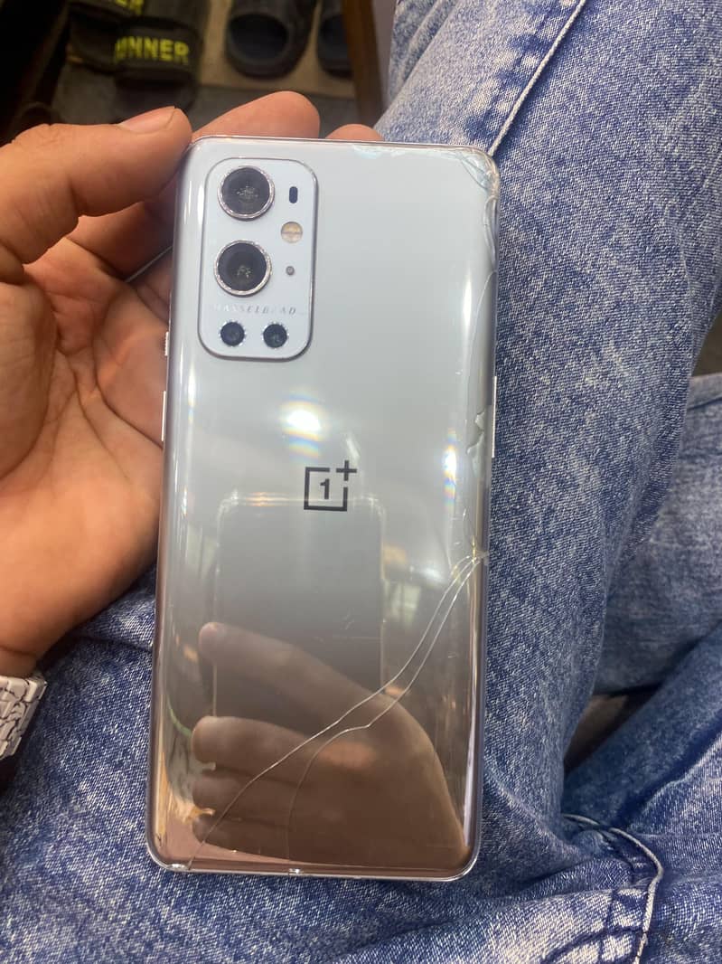 One Plus 9pro 0