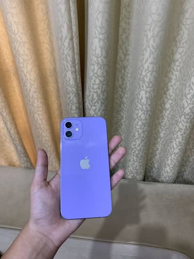 Apple iPhone 12