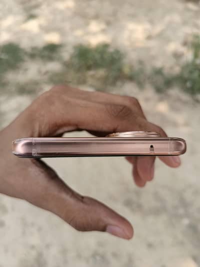 Vivo V40e