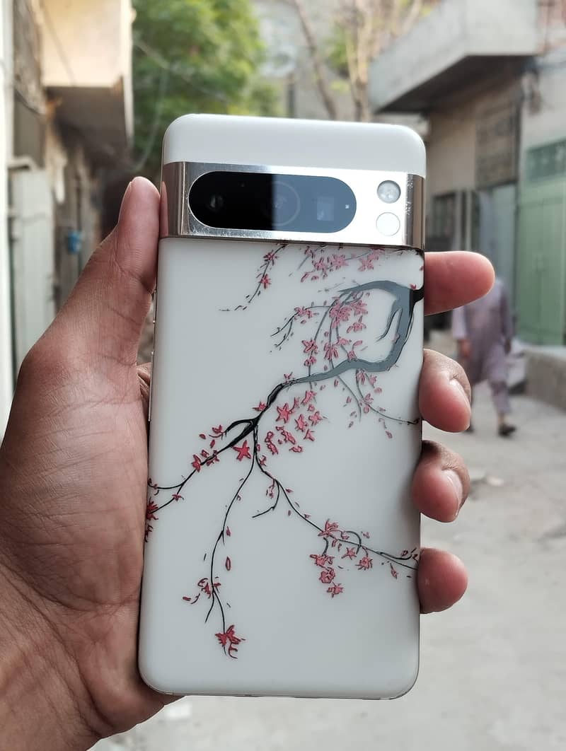 Google Pixel 8 Pro 0