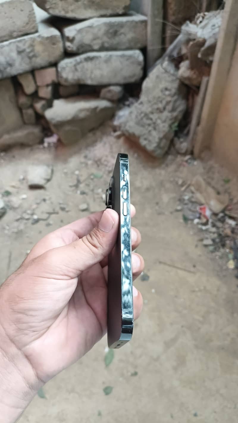 14 pro 5