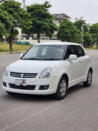Suzuki Swift 1.3 DLX 2019 ( Manual Transmission)