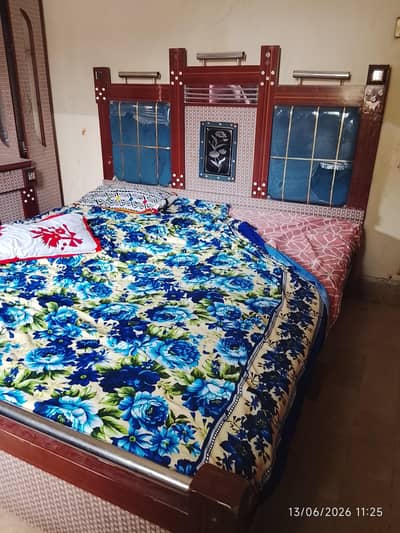 Thora SA kharab ho gaya hai