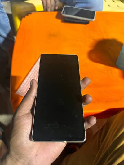 Google Pixel 7 (8 GB RAM - 128 GB Storage)