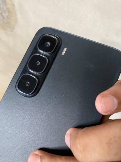 Infinix hot 60i