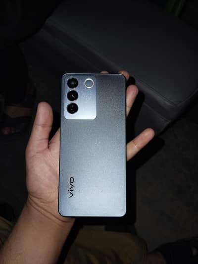 Vivo V27e