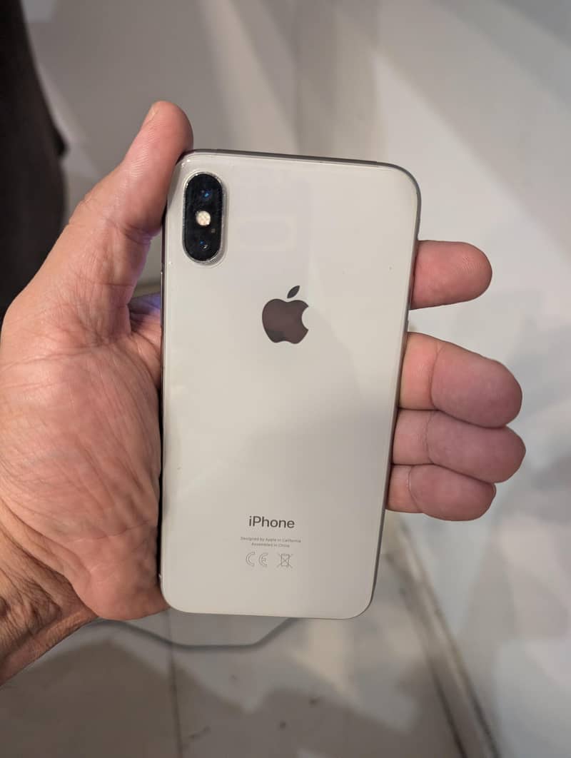 Apple iPhone X 3