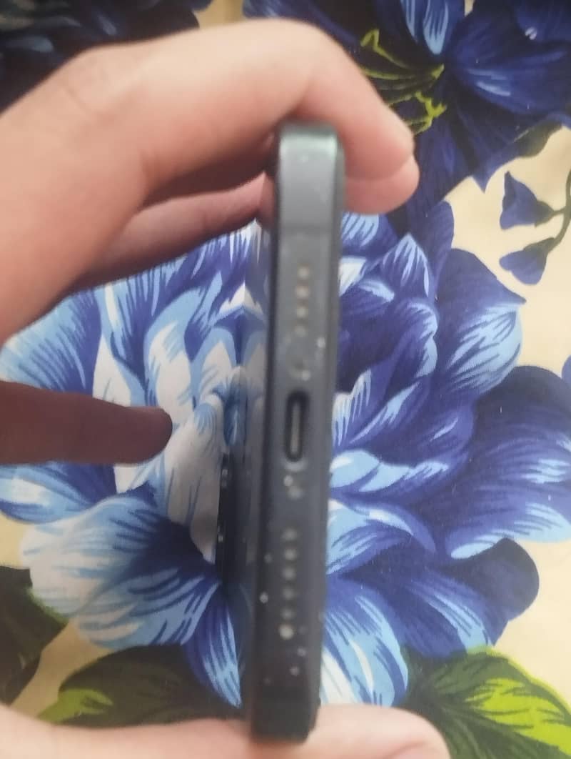 iPhone 15plus JV 5