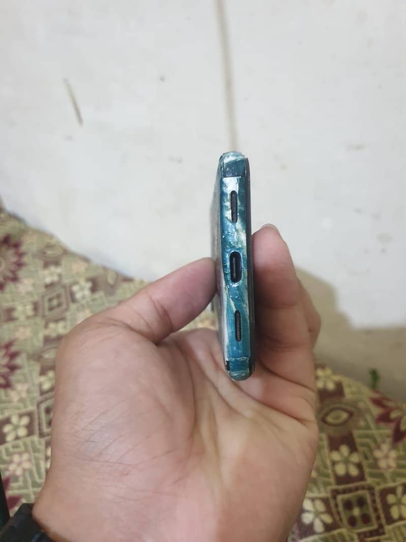 Google Pixel 4a 4