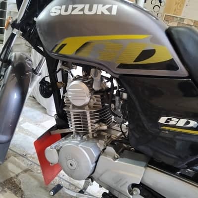 Suzuki gd110s new condition contact 03016017031