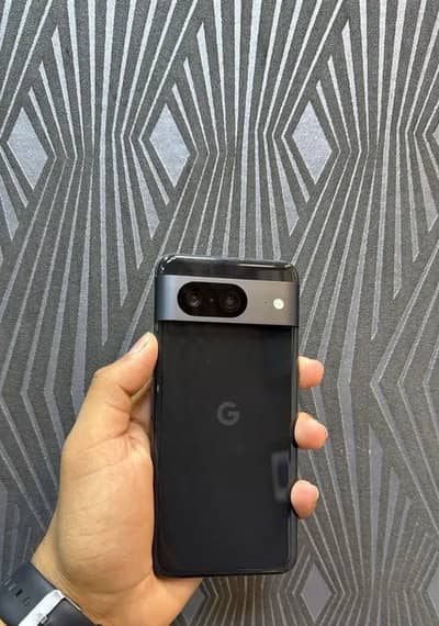 Pixel 8