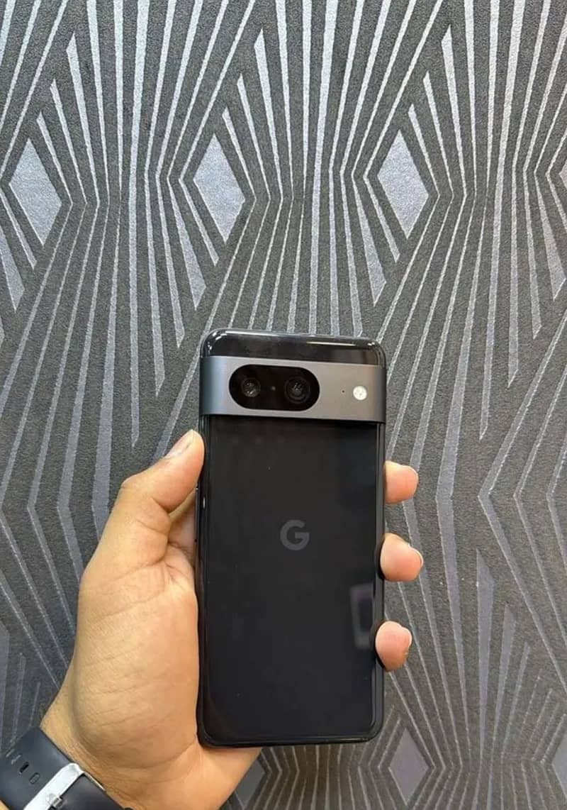 Pixel 8 0