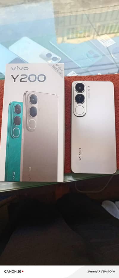 Vivo Y200