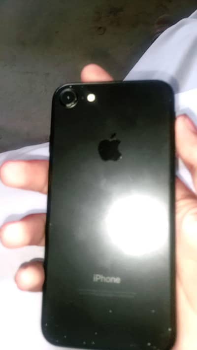 Apple iPhone 7