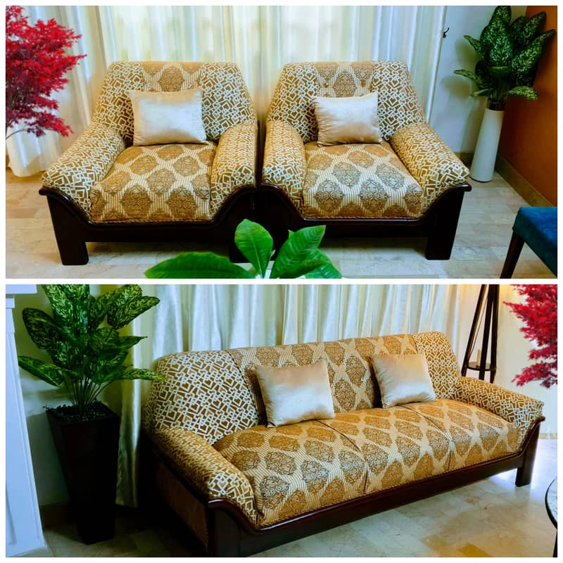 5 Solid seater sofa 0