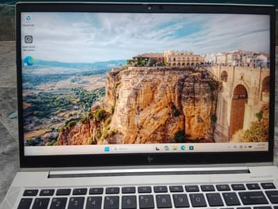 HP EliteBook 840 G8 | Core i7 11th Gen | Windows 11 Pro | SSD