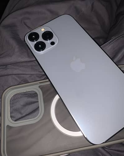 hone 13 Pro Max 128GB Non-PTA - 10/10 Condition