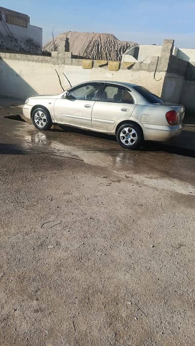 Nissan Sunny 2005