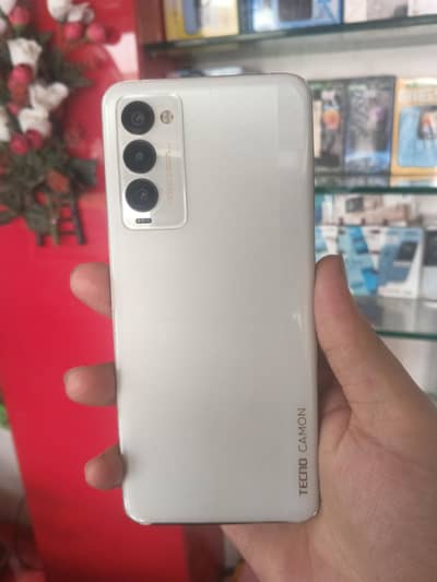 Tecno Camon 18P