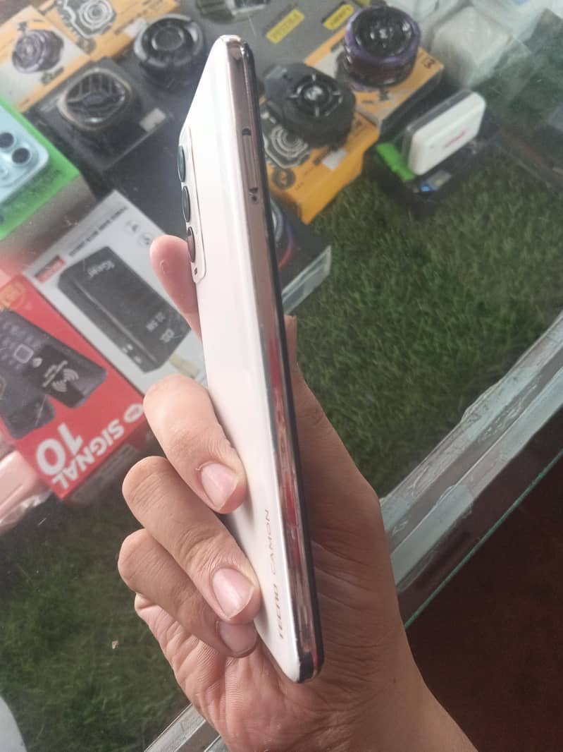 Tecno Camon 18P 1