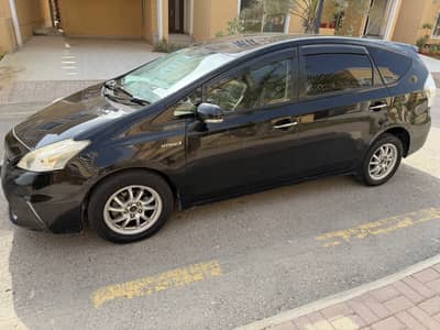 2014 Toyota Prius Alpha 7 seater