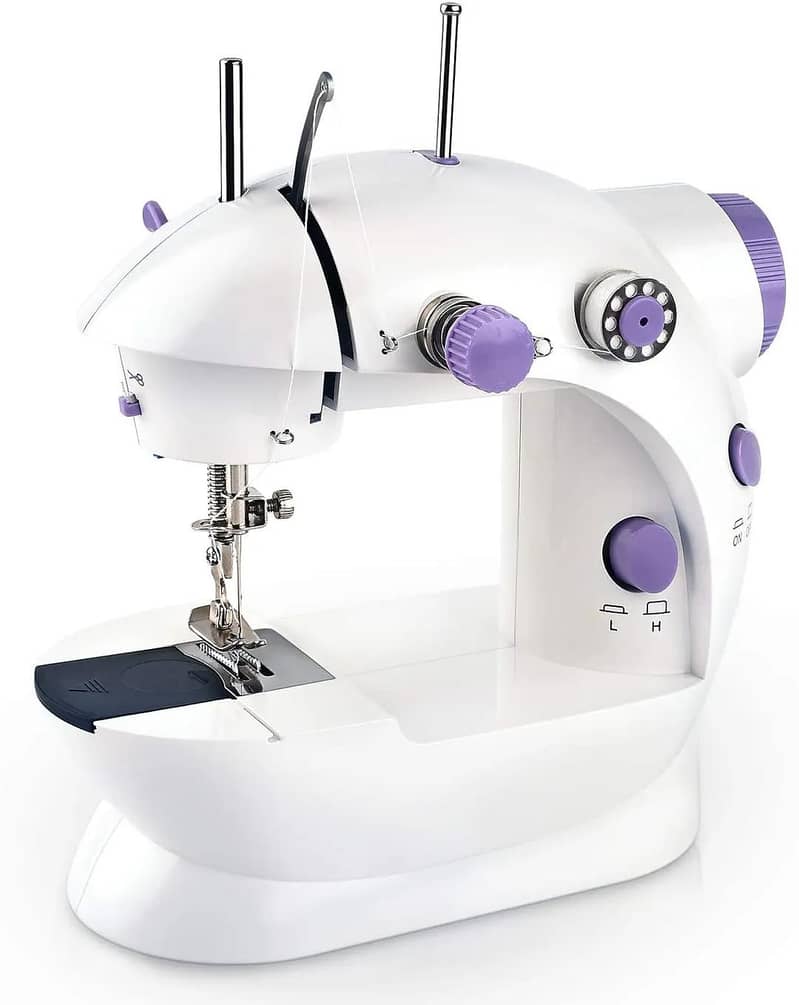 mini sewing machine 1