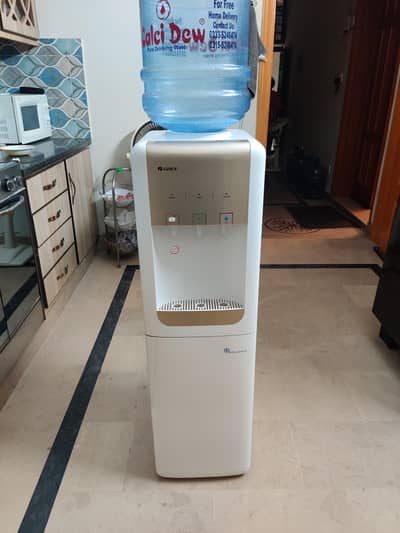 Gree Water Dispenser