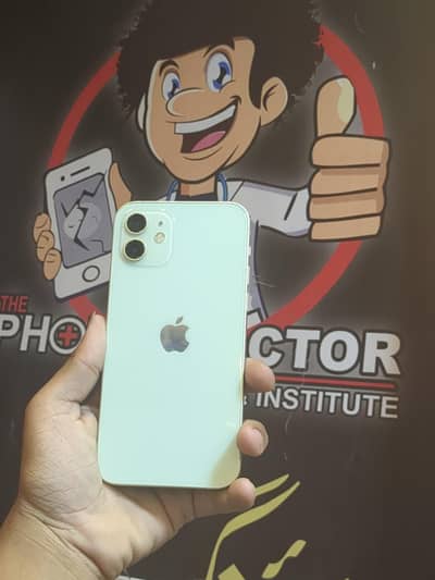 Apple iPhone 12