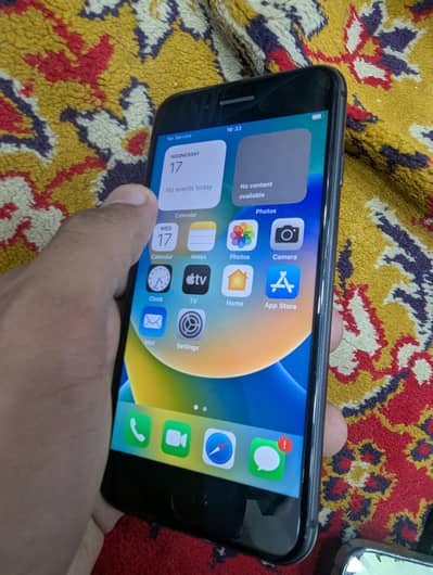 Apple iPhone 8