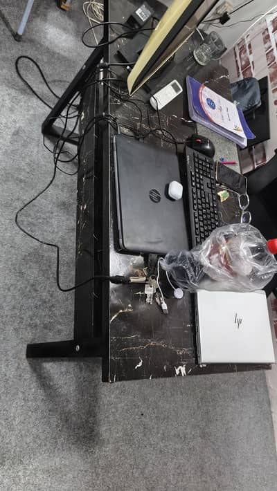 office table metal frame modern look