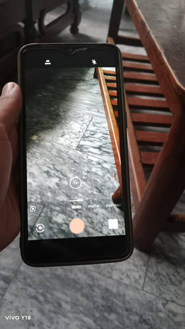One Plus 6T 1