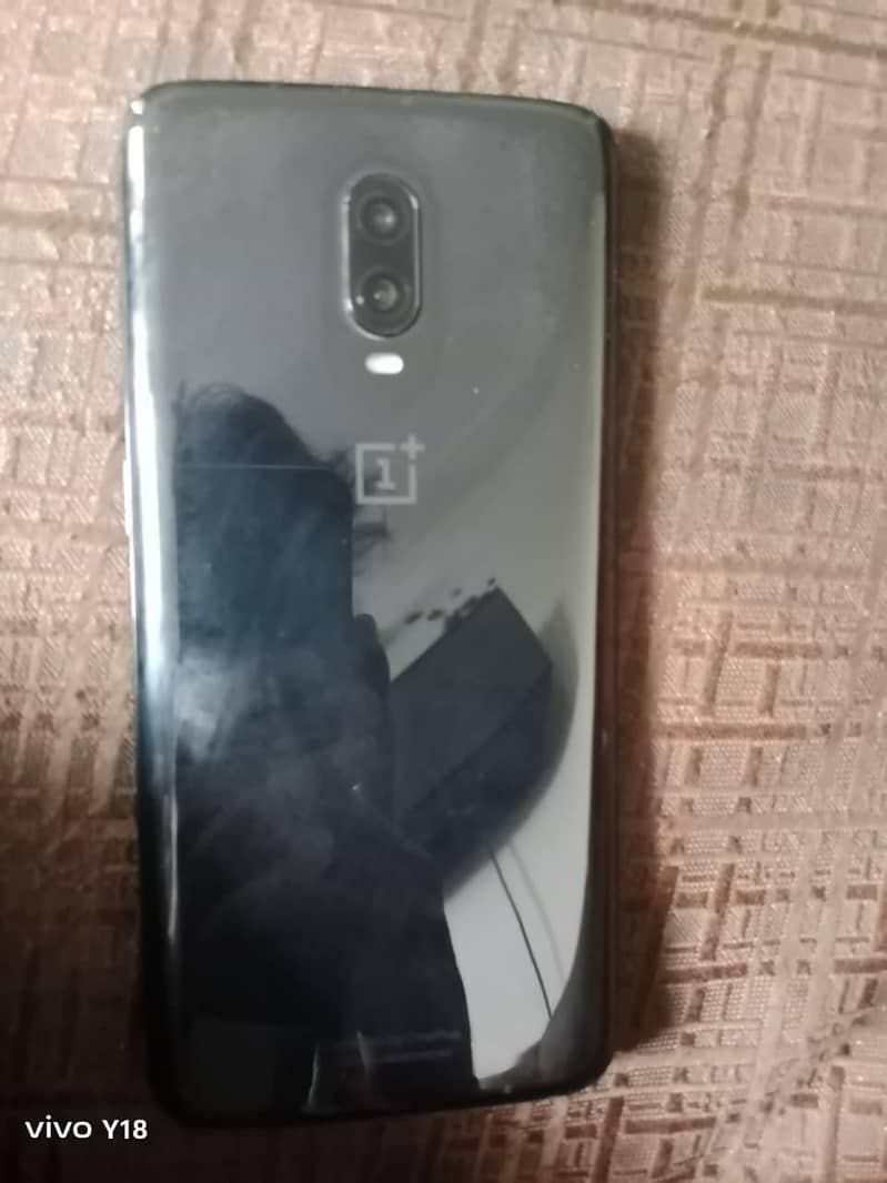 One Plus 6T 4