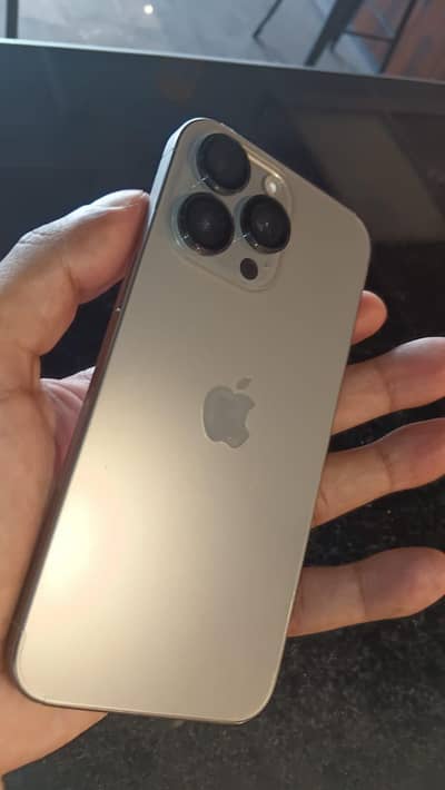 Apple iPhone 15 Pro Max